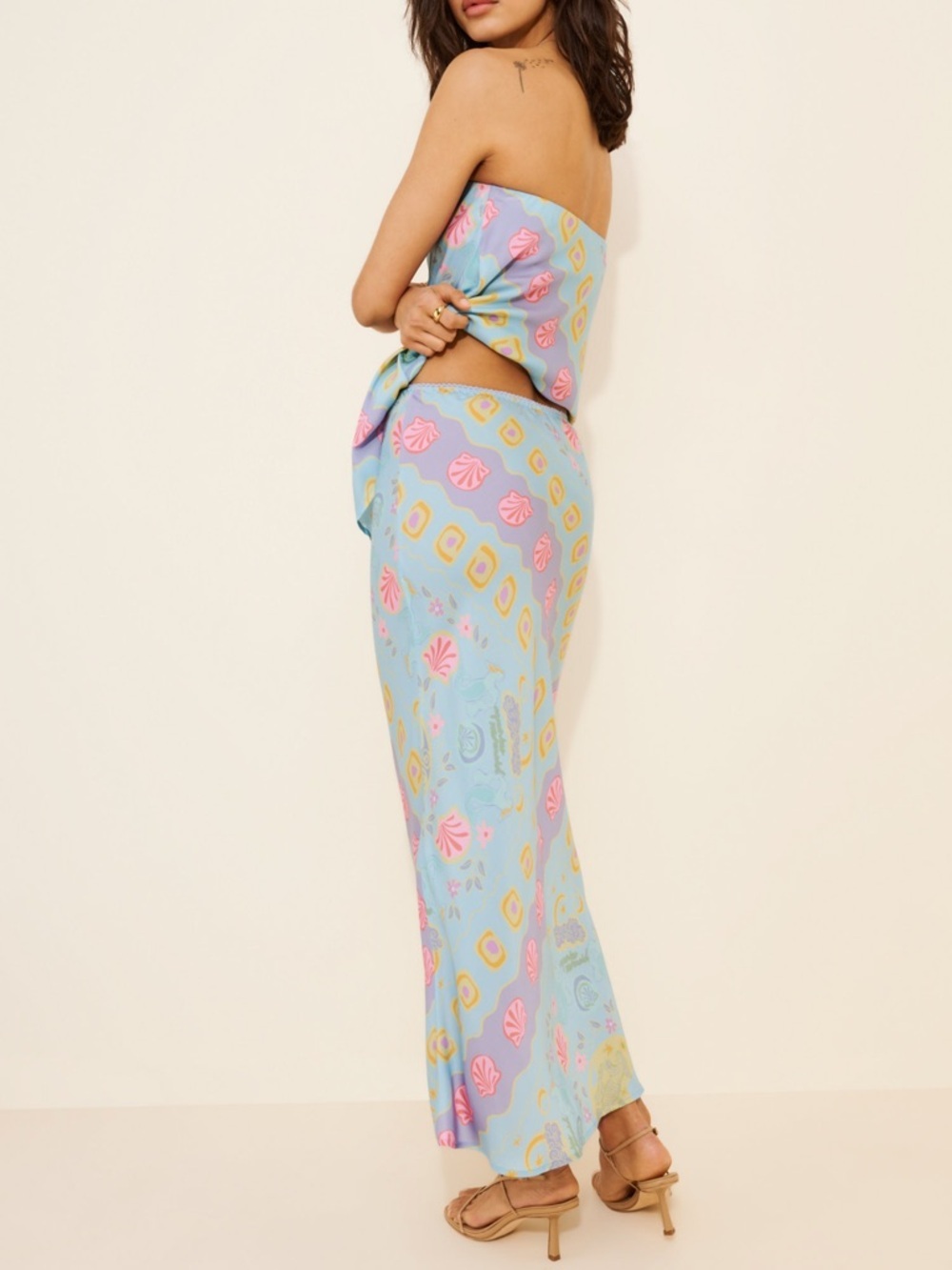 Spell Aquarius Bias Maxi Skirt Sky Blue Small Seashell Pattern Coastal Tencel - Picture 2 of 9